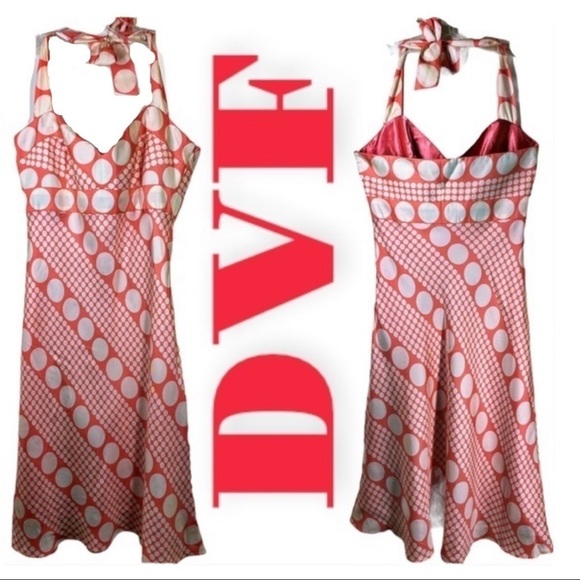 DIANE VON FURSTENBERG Silk Retro Polka Dot Halter Fit & Flare Dress, Size 10 - Picture 1 of 10